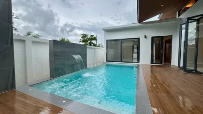 Villa de lujo de 3 dormitorios con piscina privada en Bua Chompoo Villa, Kathu