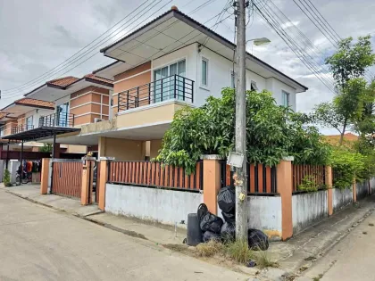 Villa jumelée 3 chambres en coin à Panasont Garden Home Kathu