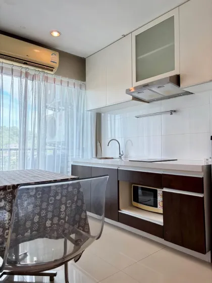 Apartamento de 1 habitación en The Scene Kathu, piso 6