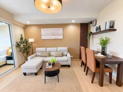 Appartement 1 chambre au Royal Place Condominium avec vue sur la montagne à Phuket Town