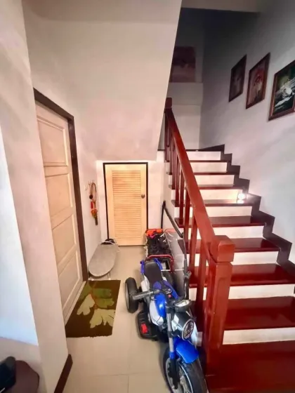 Casa amueblada con 3 dormitorios y 2 baños en Wichit, Phuket