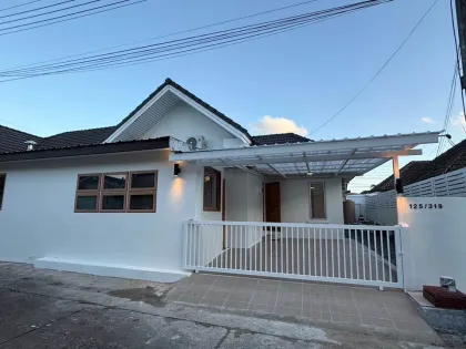 Charming Minimalist Cafe-Style 3BR Villa in Samkong, Phuket Town