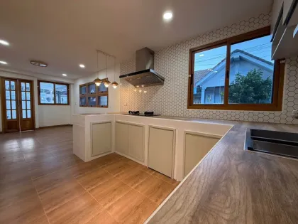 Charming Minimalist Cafe-Style 3BR Villa in Samkong, Phuket Town