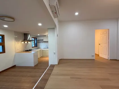 Charming Minimalist Cafe-Style 3BR Villa in Samkong, Phuket Town