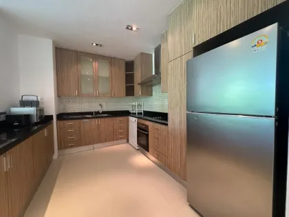 Residencia Lotus Gardens con acceso al jardín en venta
