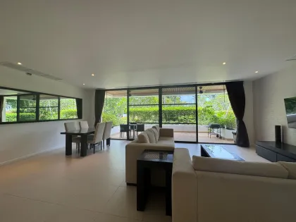 Residencia Lotus Gardens con acceso al jardín en venta