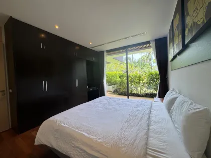 Residencia Lotus Gardens con acceso al jardín en venta