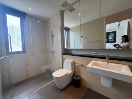 Residencia Lotus Gardens con acceso al jardín en venta