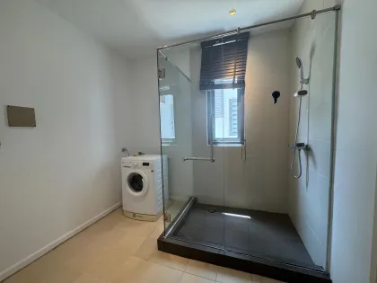 Residencia Lotus Gardens con acceso al jardín en venta