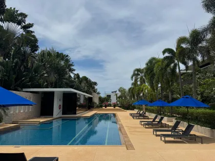 Residencia Lotus Gardens con acceso al jardín en venta