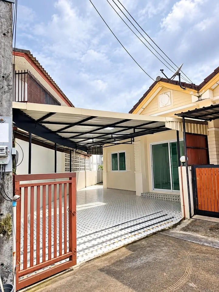2-Zimmer-Eck-Townhouse im Srisuchart Village 3, Thalang