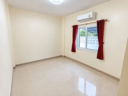 2-Zimmer-Eck-Townhouse im Srisuchart Village 3, Thalang