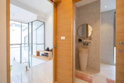 Villa Moderne avec Piscine Privée à Cherng Talay, Phuket