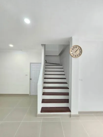 Casa de 3 dormitorios y 2 baños en Chanakan Delight Kuku