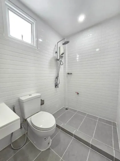 Casa de 3 dormitorios y 2 baños en Chanakan Delight Kuku