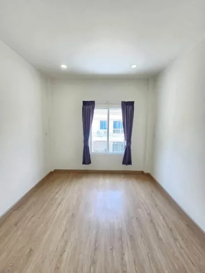 Casa de 3 dormitorios y 2 baños en Chanakan Delight Kuku