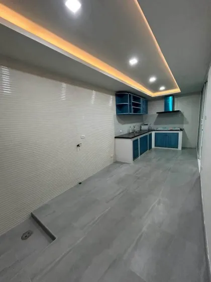 Corner Twin Villa with 3 Bedrooms, 2 Bathrooms, Private Garden