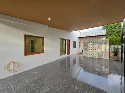 Einfamilien-Eck-Reihenhaus in Wichit, Phuket zu verkaufen