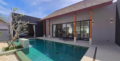 Gesamtes Poolvilla-Projekt in Cherngtalay nahe Laguna zu verkaufen