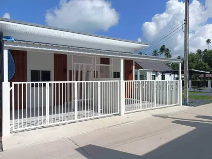 Newly Renovated 1-Bedroom Twin House Near Phuket Airport in Ko En, Rawai