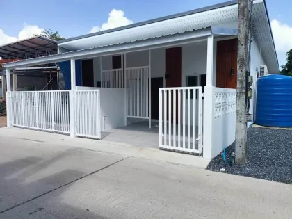 Newly Renovated 1-Bedroom Twin House Near Phuket Airport in Ko En, Rawai