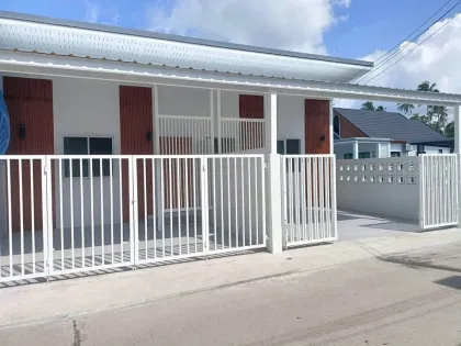 Newly Renovated 1-Bedroom Twin House Near Phuket Airport in Ko En, Rawai