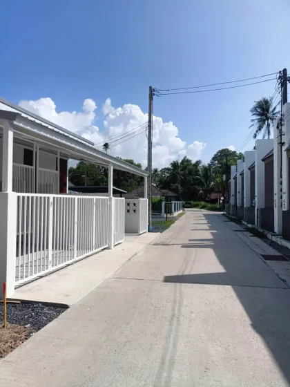 Newly Renovated 1-Bedroom Twin House Near Phuket Airport in Ko En, Rawai