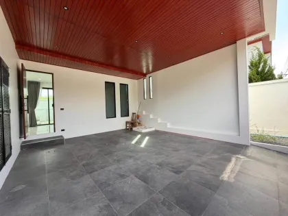 Poolvilla in der Nähe des Flughafens Phuket mit 3 Schlafzimmern, 4 Bädern