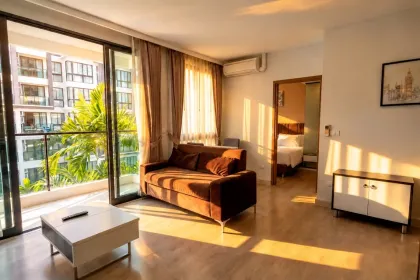 1 Schlafzimmer, 1 Bad Wohnung mit Poolblick nahe dem Strand