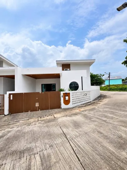 บ้านเดี่ยวโมเดิร์น 3 ห้องนอน 2 ห้องน้ำ บ้านพอน ถลาง