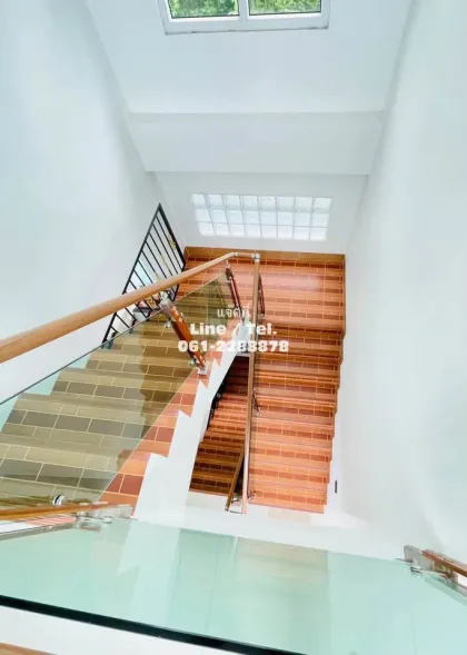 Villa 3 chambres 4 salles de bain avec piscine privée à Phuket Town