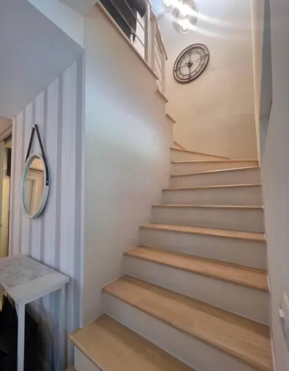 Maison mitoyenne 3 chambres 2 salles de bain à vendre à Thalang