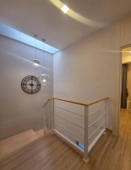 Maison mitoyenne 3 chambres 2 salles de bain à vendre à Thalang