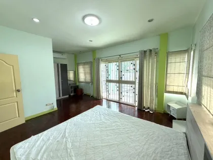บ้านวิลล่า 3 ห้องนอน 3 ห้องน้ำ พร้อมอยู่ที่หมู่บ้านพนาสนธิ์ เทพอนุสรณ์, วิชิต