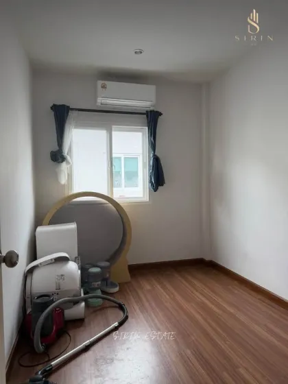Maison 3 chambres 3 salles de bain à Supalai Primo Anusawari