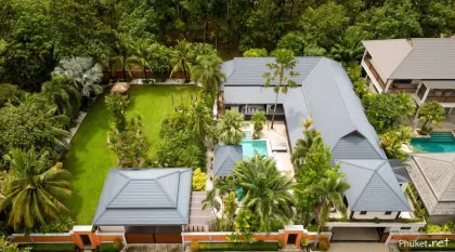 Geräumige 5-Zimmer-Poolvilla in Rawai, Phuket