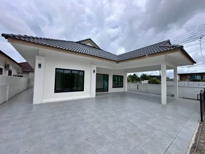 4-Bedroom Single-Storey House Near Central Krabi for Sale