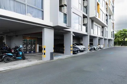 Квартира с 2 спальнями и 2 ванными с видом на лагуну в Laguna Lakeside, Банг Тао