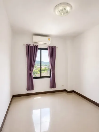 3-Zimmer-Doppelhaus in Panason Thep Anusorn Dorf, Wichit, Phuket