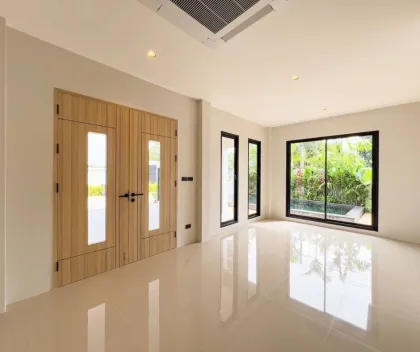 วิลล่า 2 ห้องนอน 3 ห้องน้ำ สําหรับขายที่บางโจ เชิงทะเล