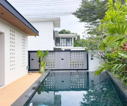 วิลล่า 2 ห้องนอน 3 ห้องน้ำ สําหรับขายที่บางโจ เชิงทะเล