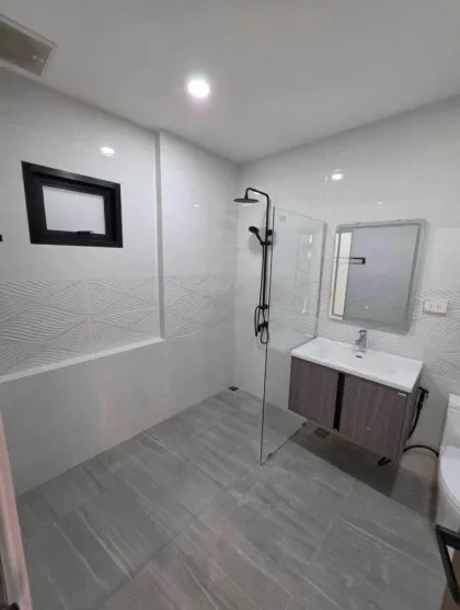 Neu renovierte 3-Zimmer-Villa in Rawai, Phuket