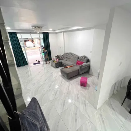 บ้านวิลล่าสมัยใหม่ 2 ชั้น 2 ห้องนอน พร้อมวิวสวน ที่กะทู้