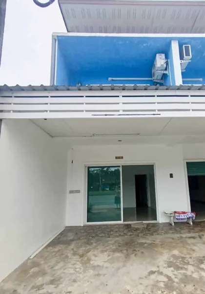 Rawai 2层商用楼出售，普吉岛