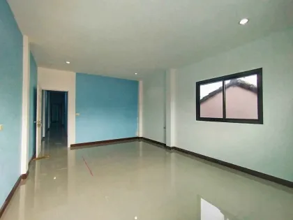 Rawai 2层商用楼出售，普吉岛