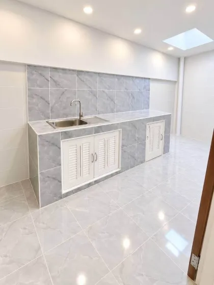 Villa renovada de 2 dormitorios y 2 baños en venta en Samkong
