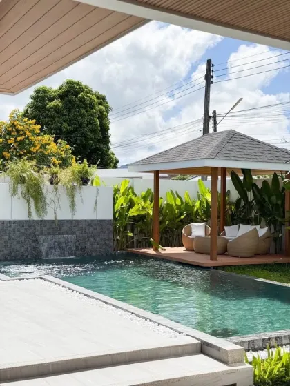 Villa con piscina de 3 dormitorios y gran terreno en Anusawari – Pa Klok, Thalang