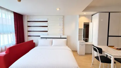 1-Bedroom Apartment for Sale at The Royal Place Condo, Ratsada Phuket
