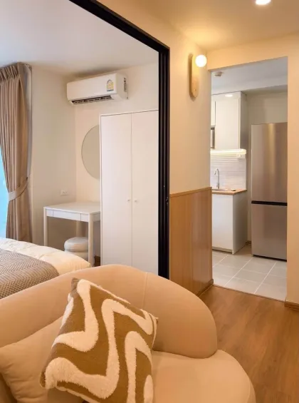 Appartement rénové 1 chambre 1 salle de bain au Centrio Condominium