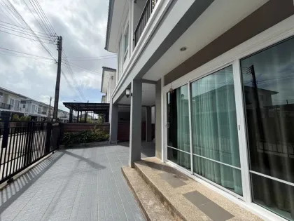 Villa de 3 habitaciones y 3 baños en proyecto Patsorn Koh Kaew